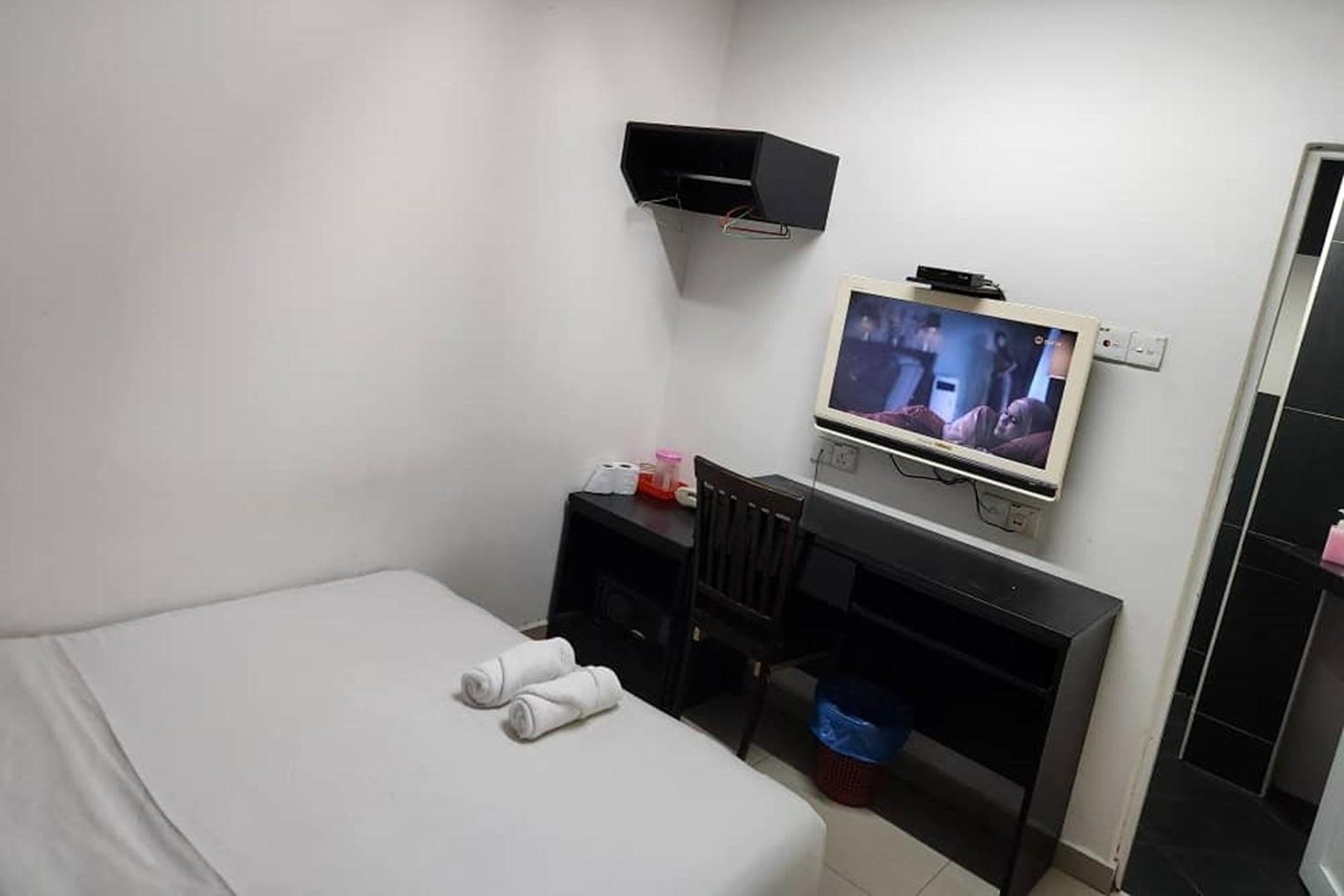 Hotel Alam Indi Джохор-Бару Экстерьер фото