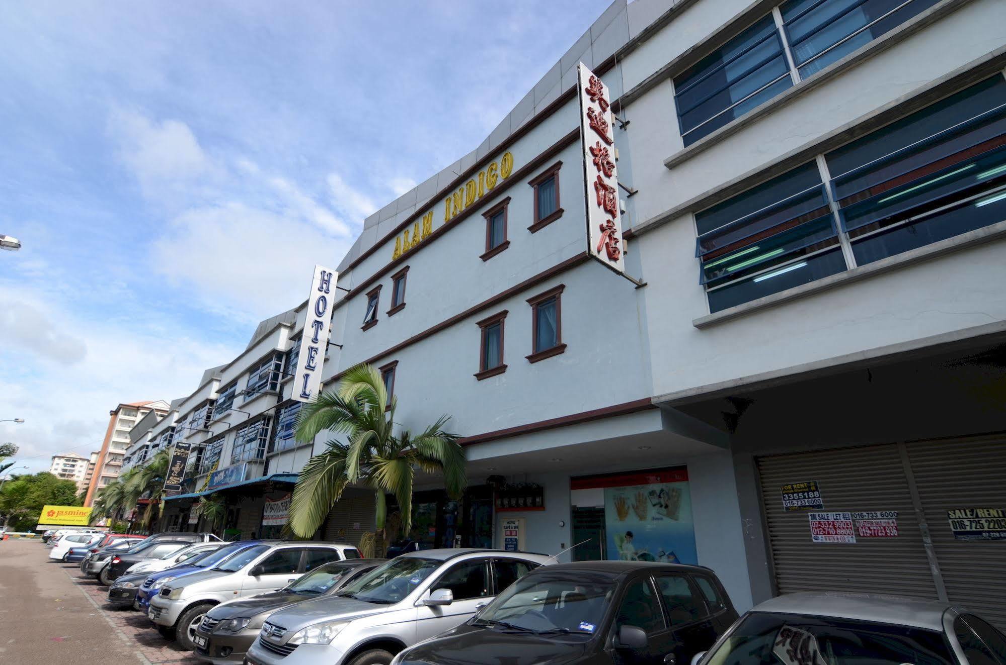Hotel Alam Indi Джохор-Бару Экстерьер фото